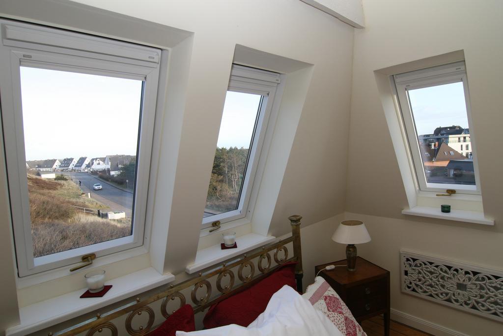 Ferienwohnung Kiek Ut Hörnum Екстериор снимка